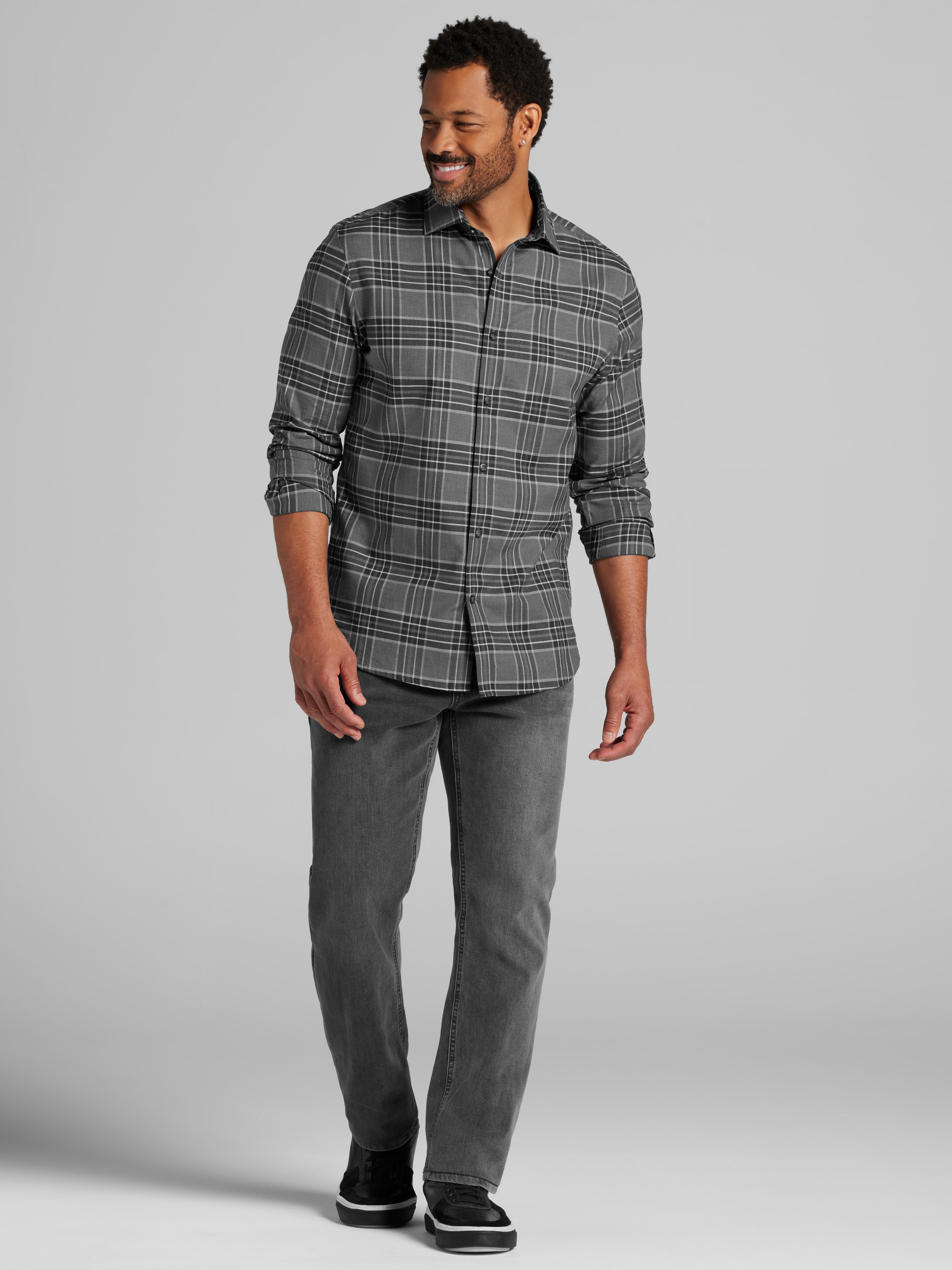 Modern Fit Button Up Shirt