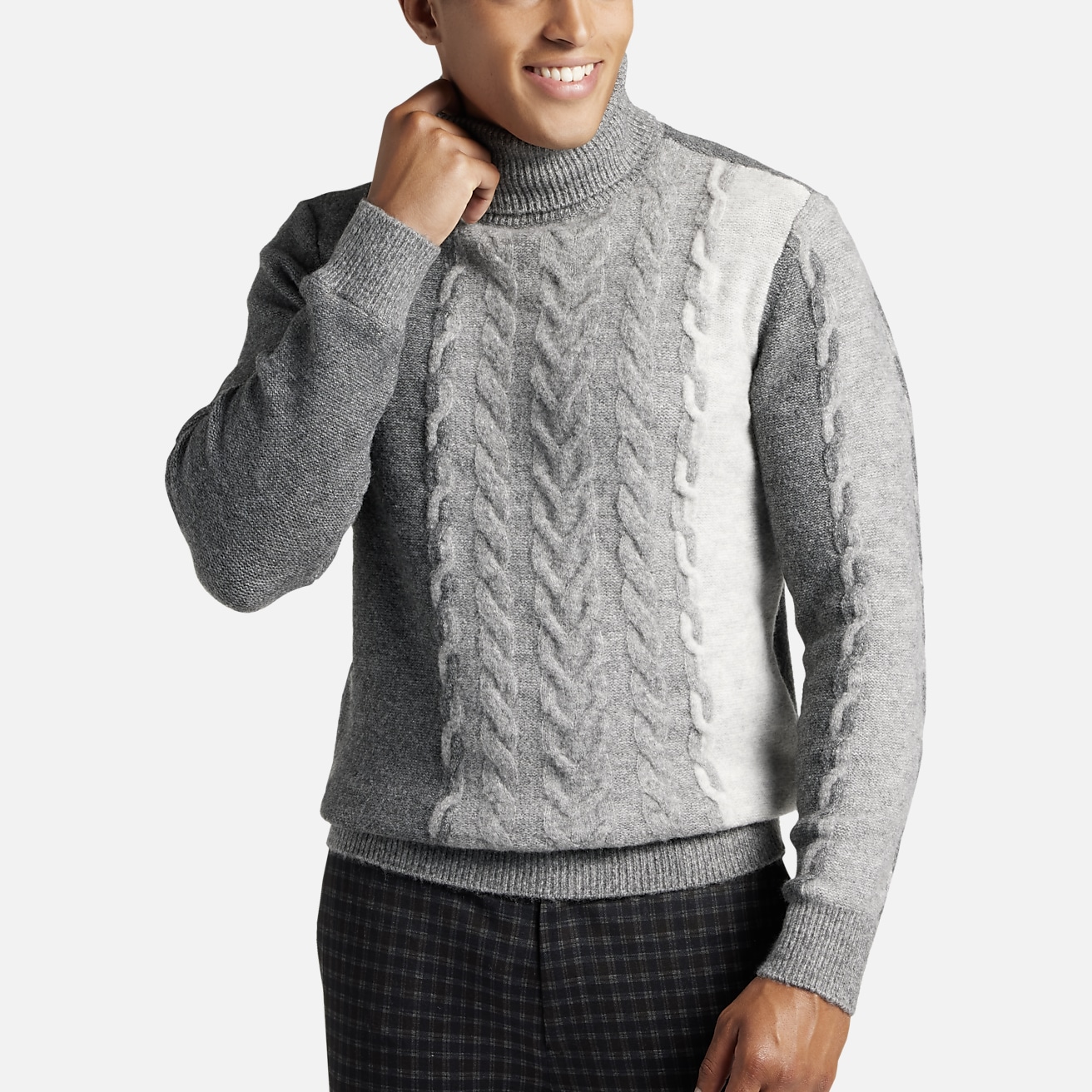 Paisley & Gray Slim Fit Tri-Color Cable Knit Turtleneck Sweater