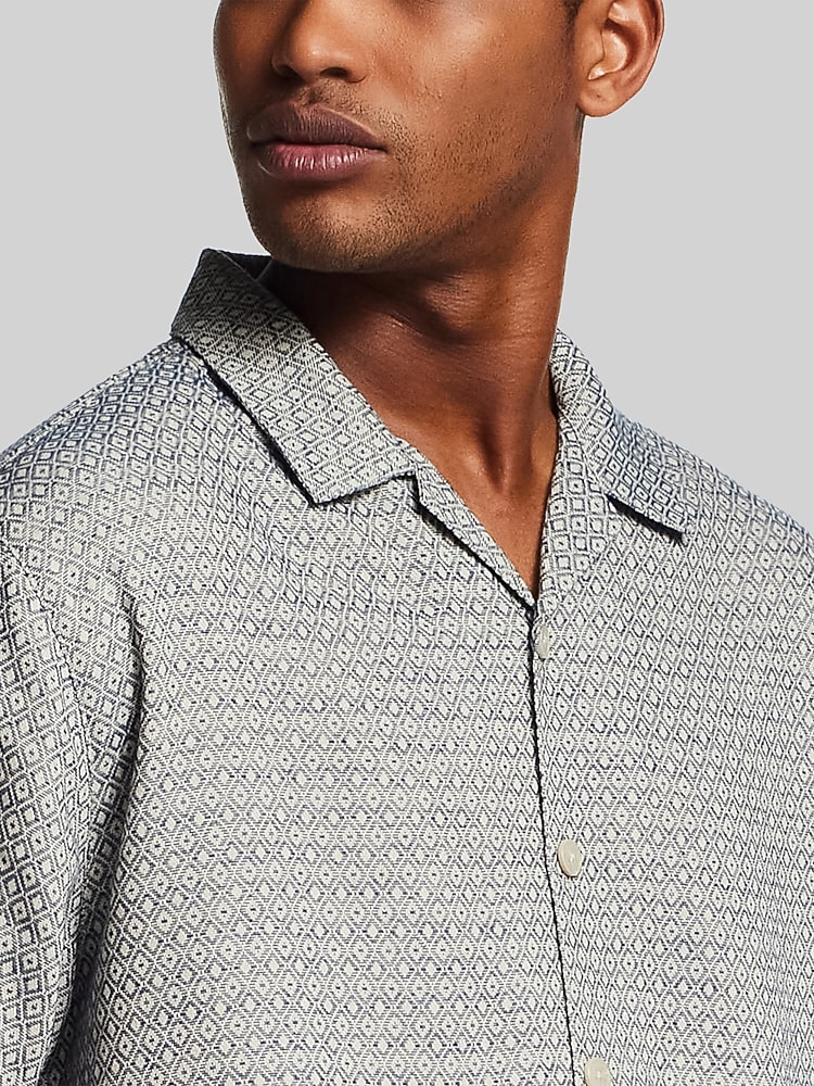 Jacquard Resort Shirt in Navy Diamond, MED / Navy diamond