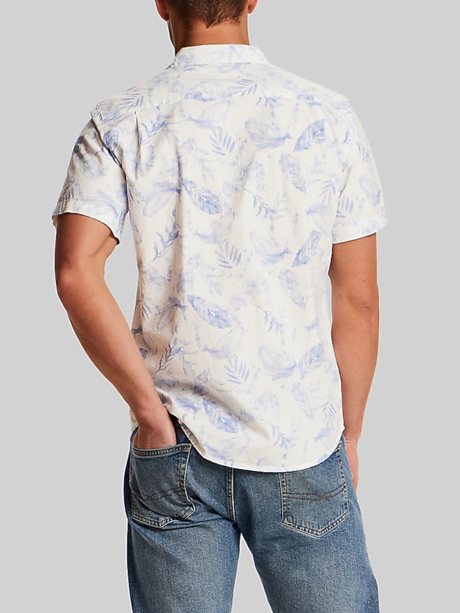 Weatherproof Vintage Regular Fit Seersucker Woven Short Sleeve Button Up Shirt