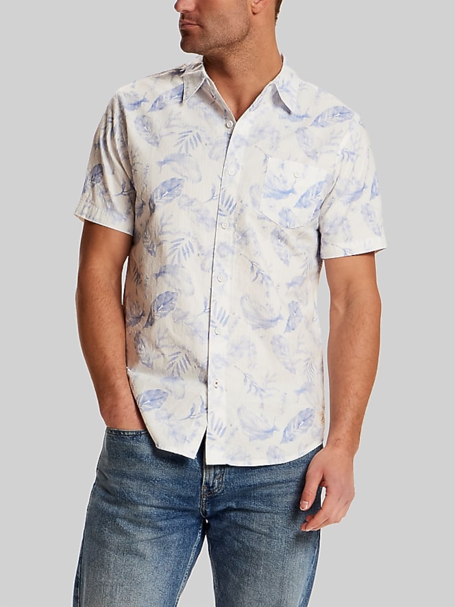 Weatherproof Vintage Regular Fit Seersucker Woven Short Sleeve Button Up Shirt
