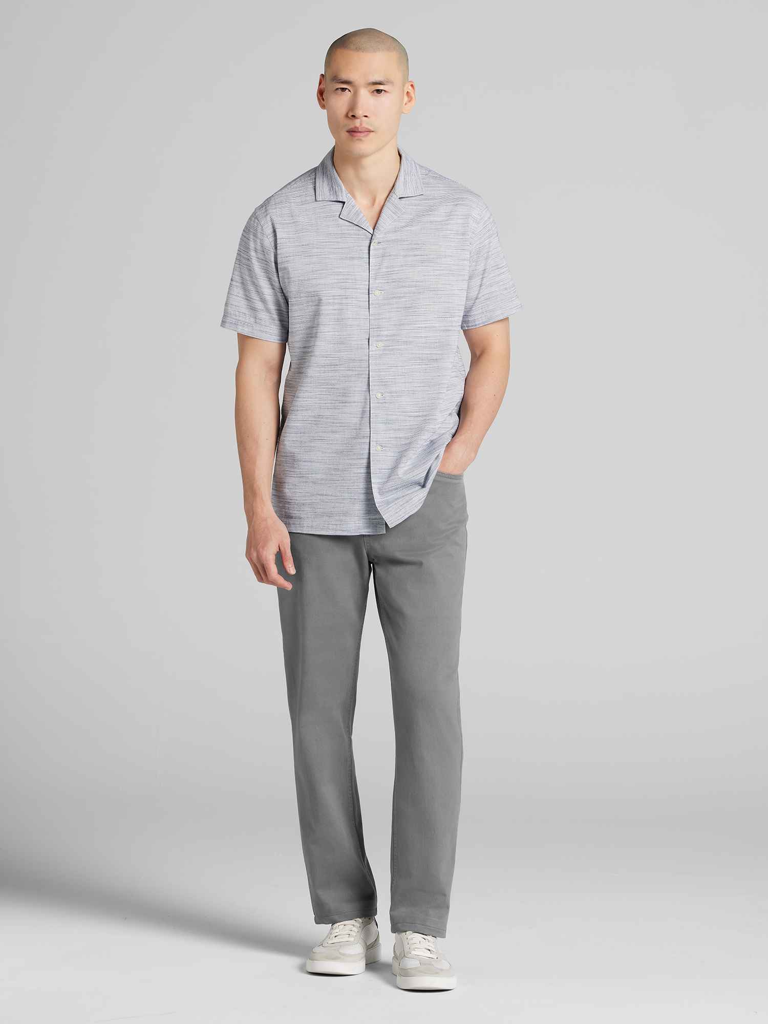 Modern Fit Lightweight Short Sleeve Camp Shirt