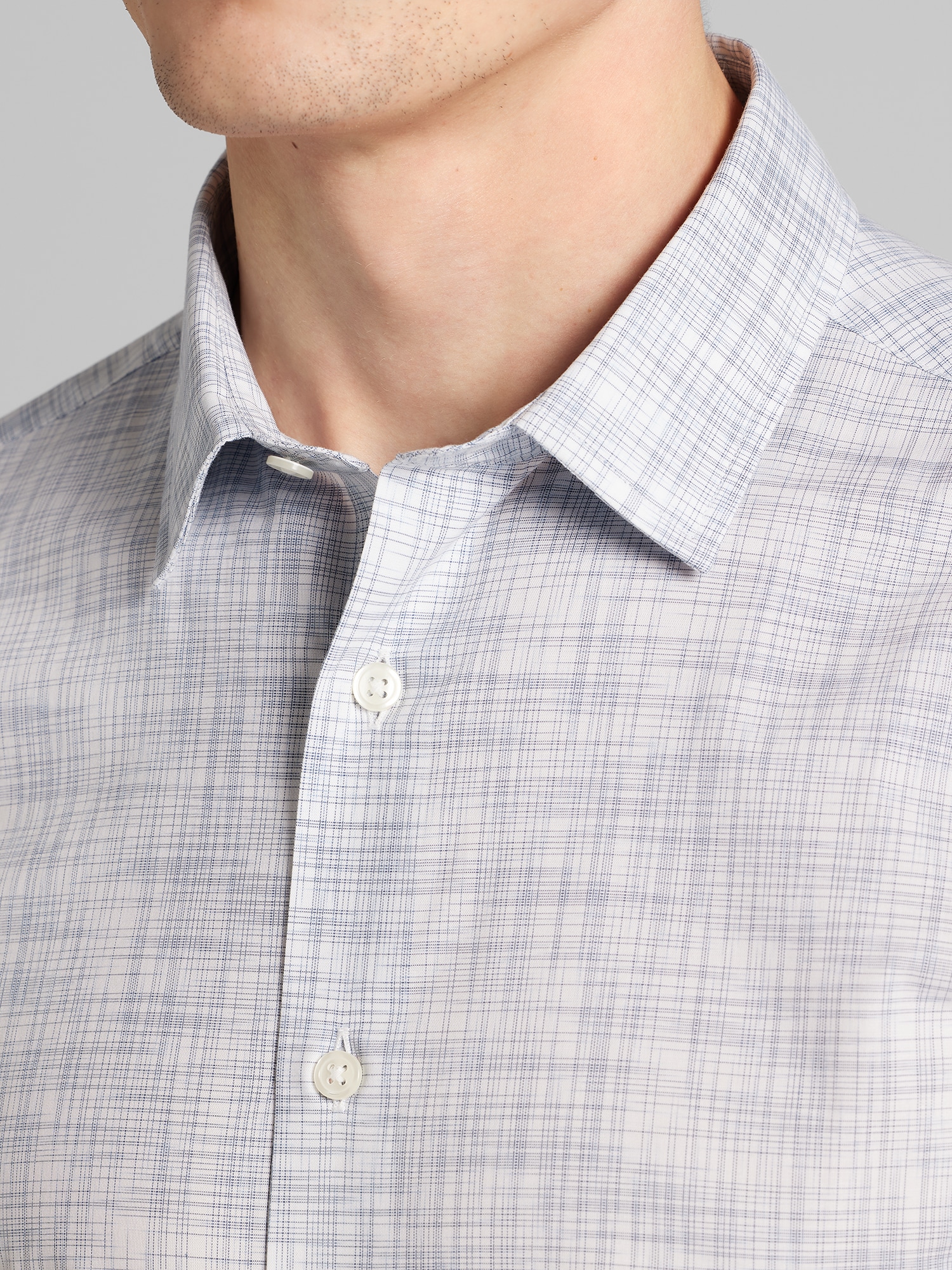 CHILLFLEX Slim Fit Button Up Shirt