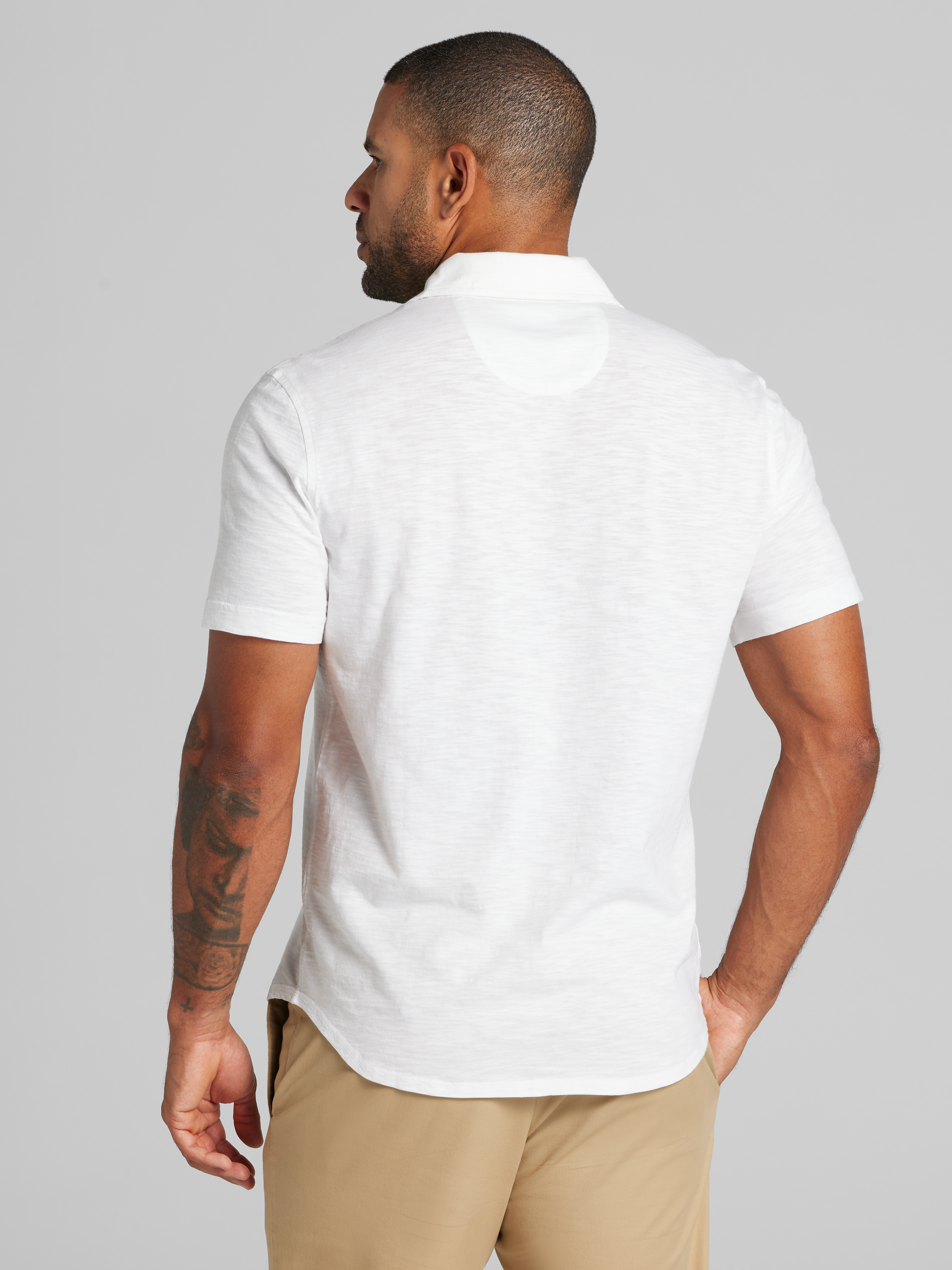 Modern Fit Short Sleeve Knit Button Up Shirt