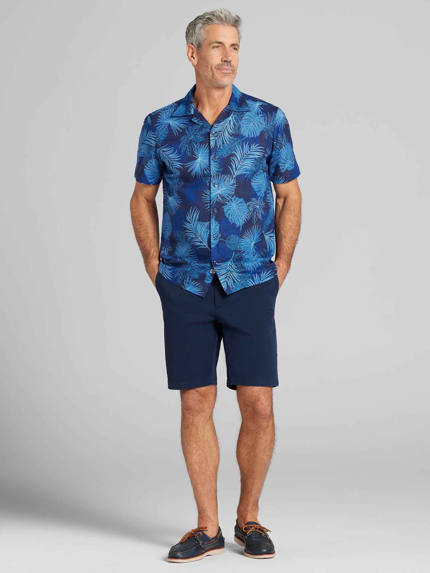 Modern Fit 100% Linen Short Sleeve Button Up Shirt