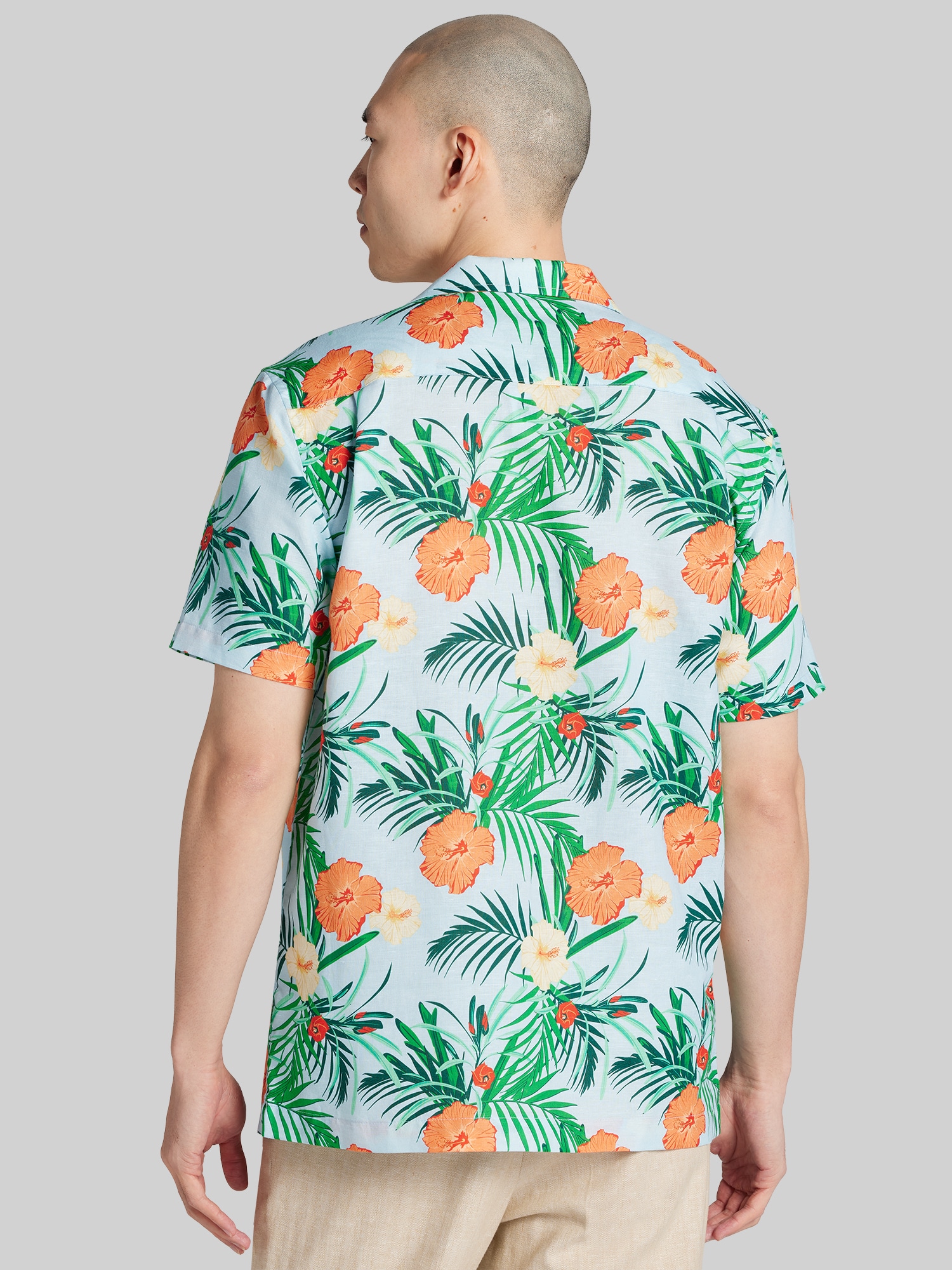 Modern Fit Tropical Hibiscus and Palm Camp Shirt