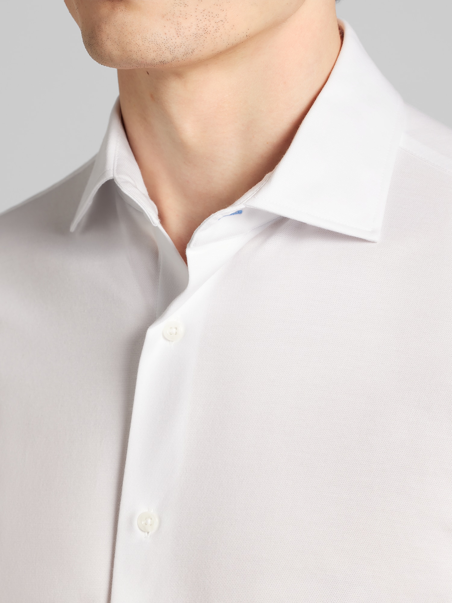 Modern Fit Knit Button Up Shirt