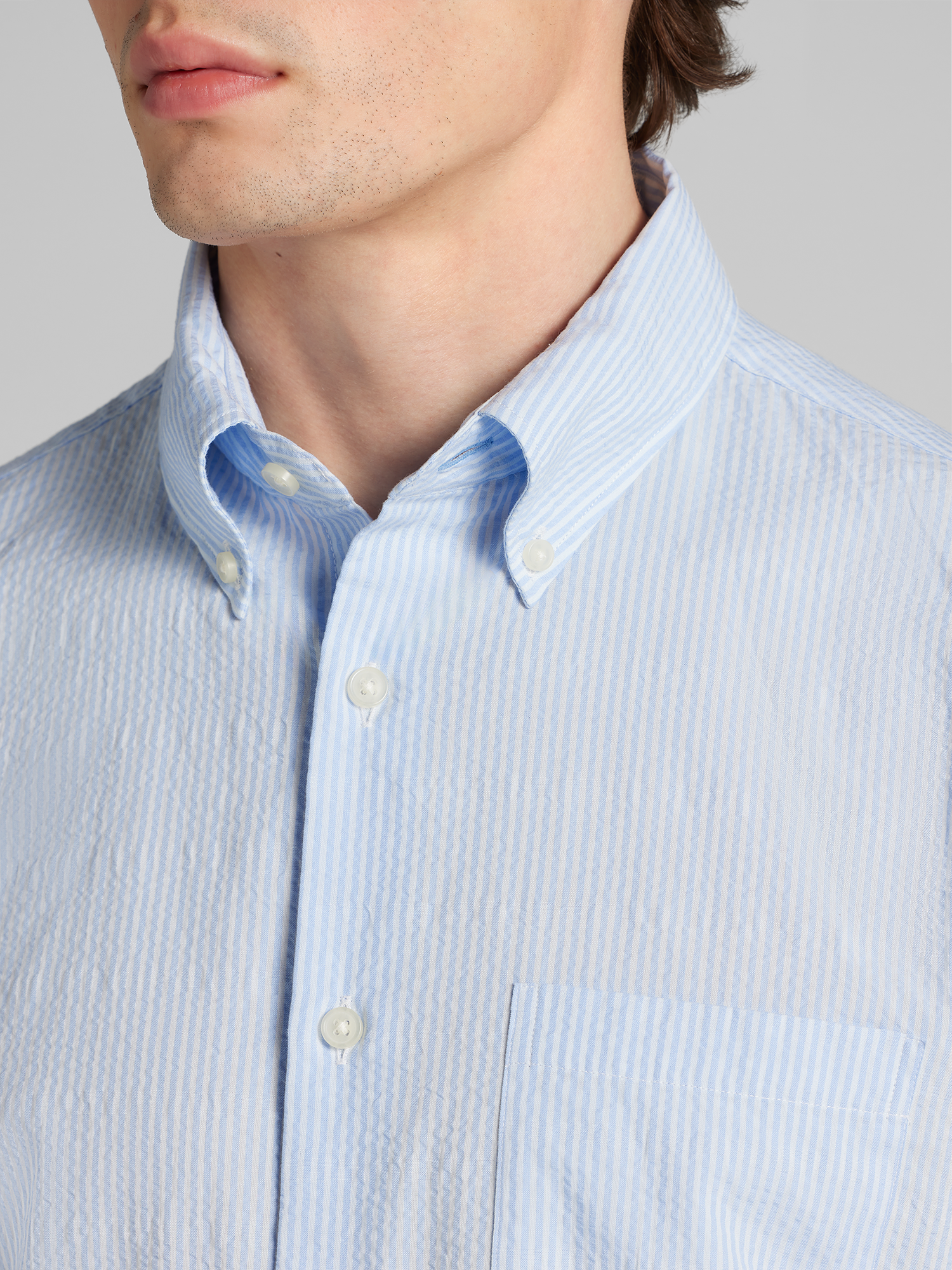 Modern Fit Seersucker Stripe Button Up Shirt