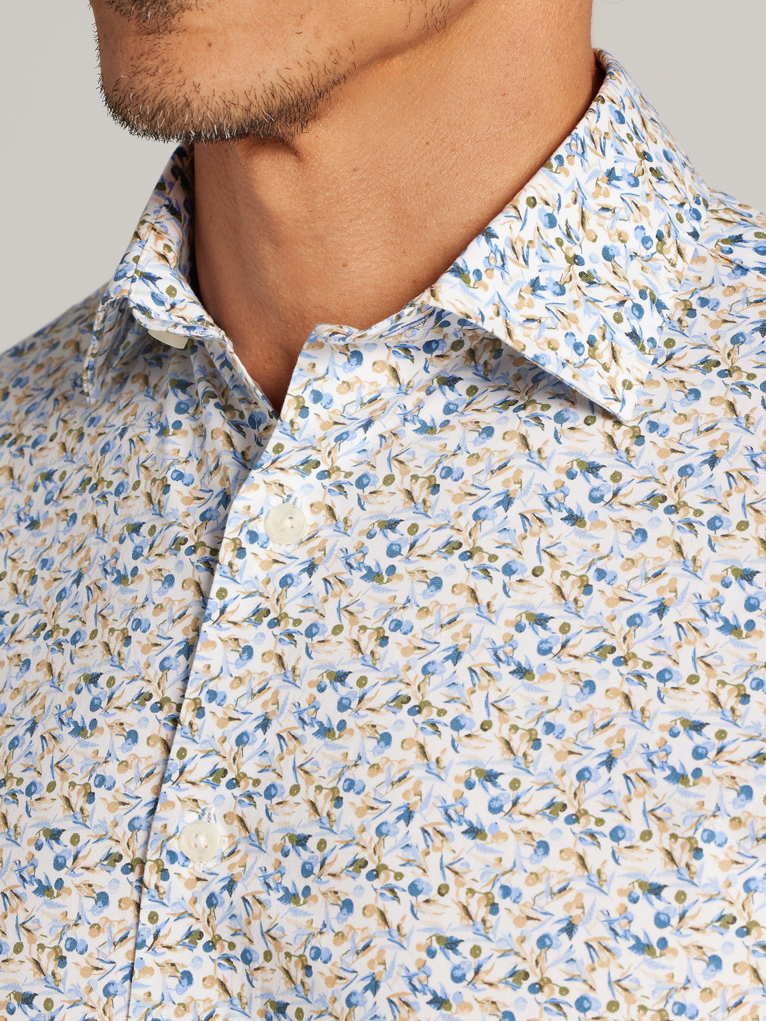 Modern Fit Floral Button Up Shirt