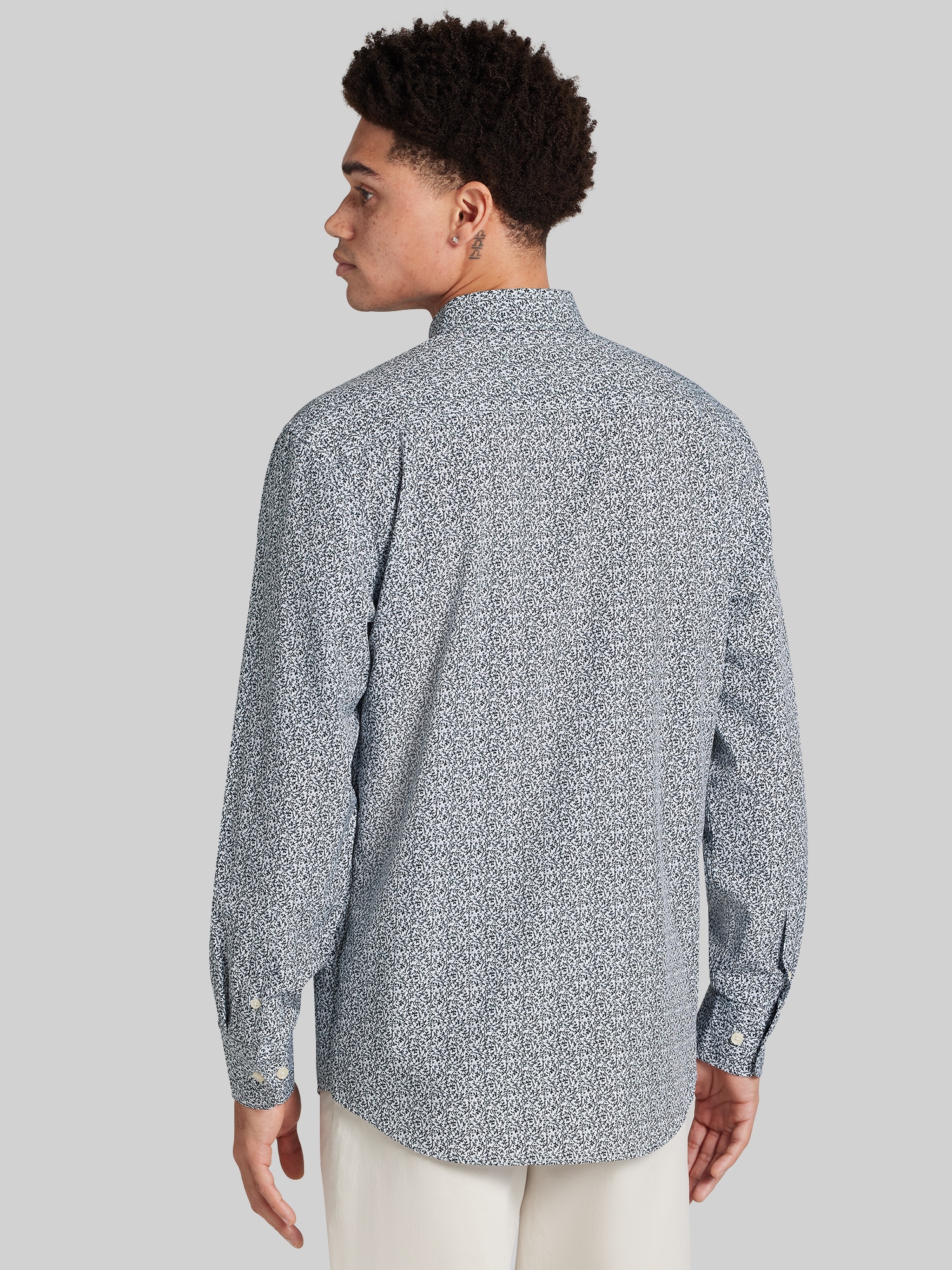 CHILLFLEX Modern Fit 4-Way Stretch Button Up Shirt