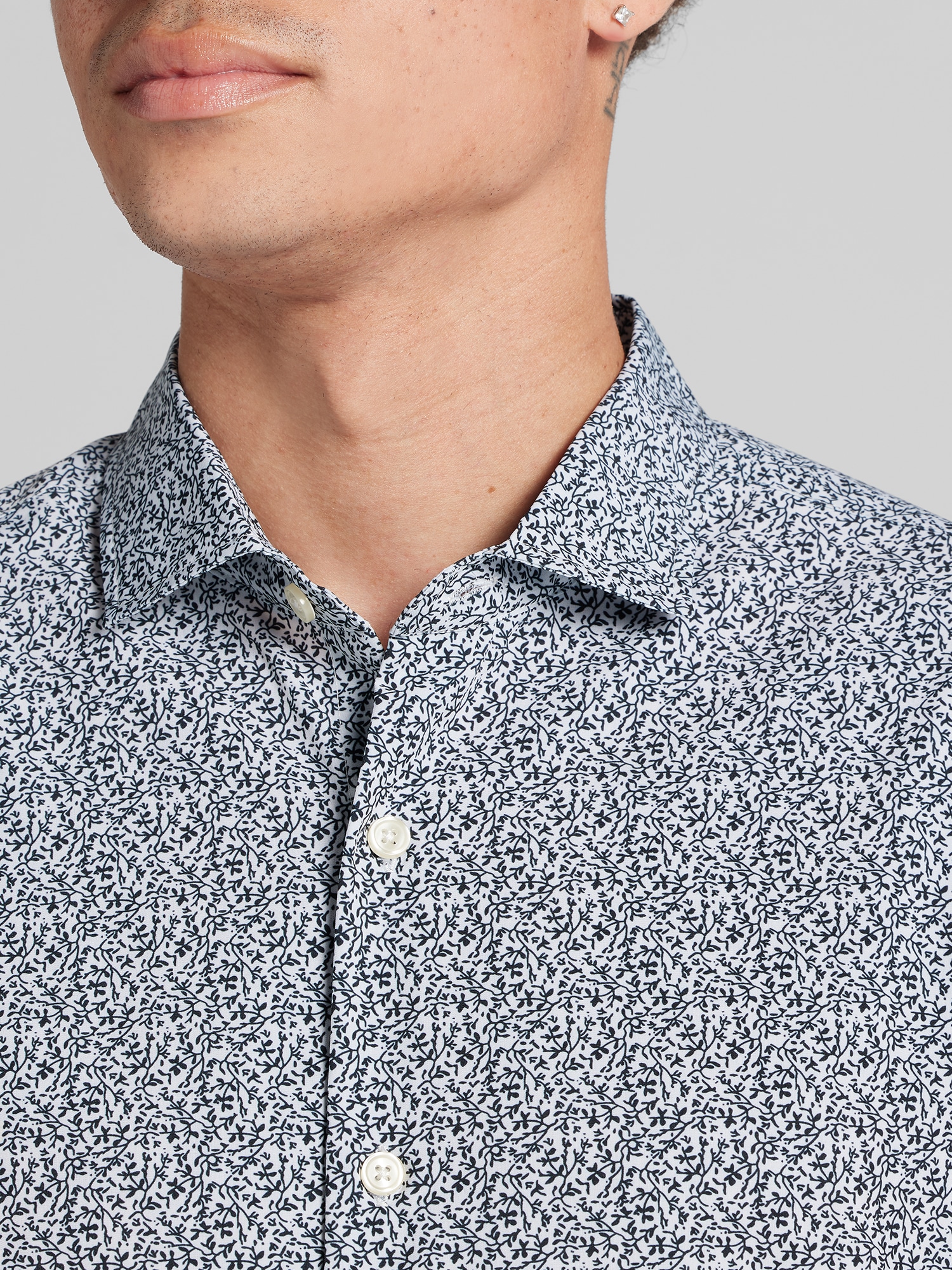 CHILLFLEX Modern Fit 4-Way Stretch Button Up Shirt