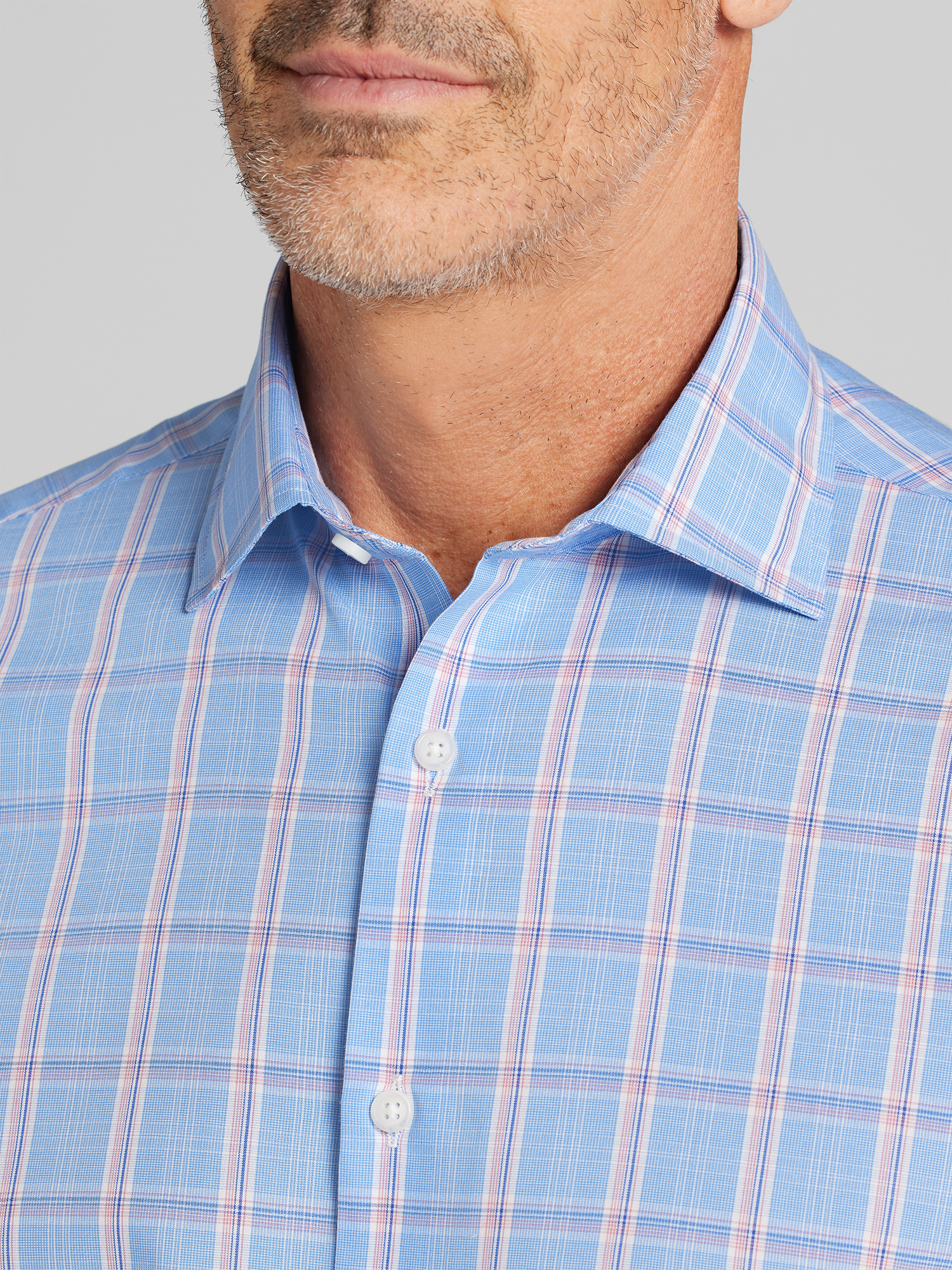 Modern Fit Plaid Short Sleeve Button Up Shirt