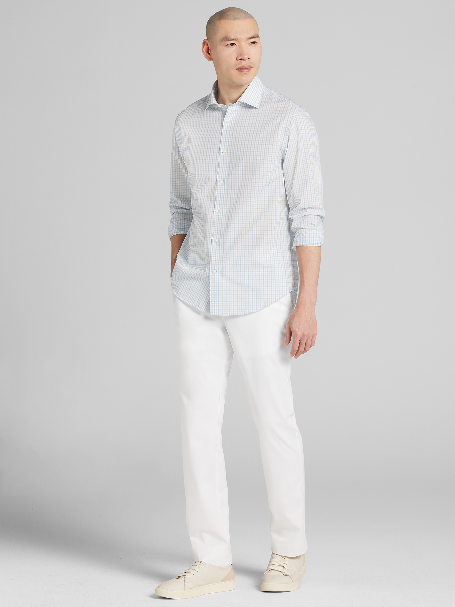 Modern Fit Button Up Shirt