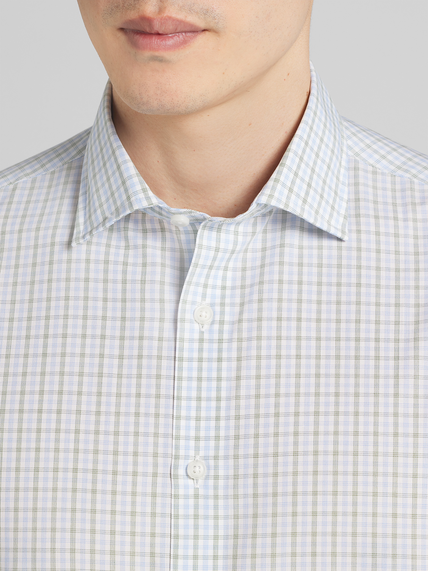 Modern Fit Button Up Shirt