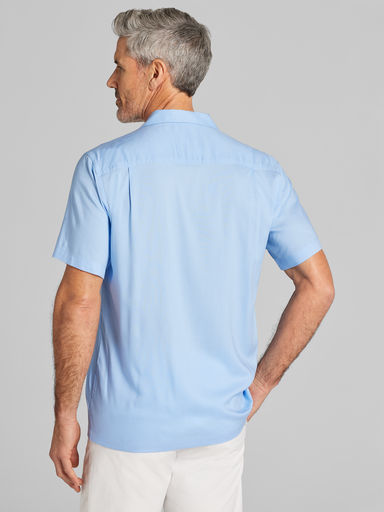 Modern Fit Short Sleeve Camp Shirt