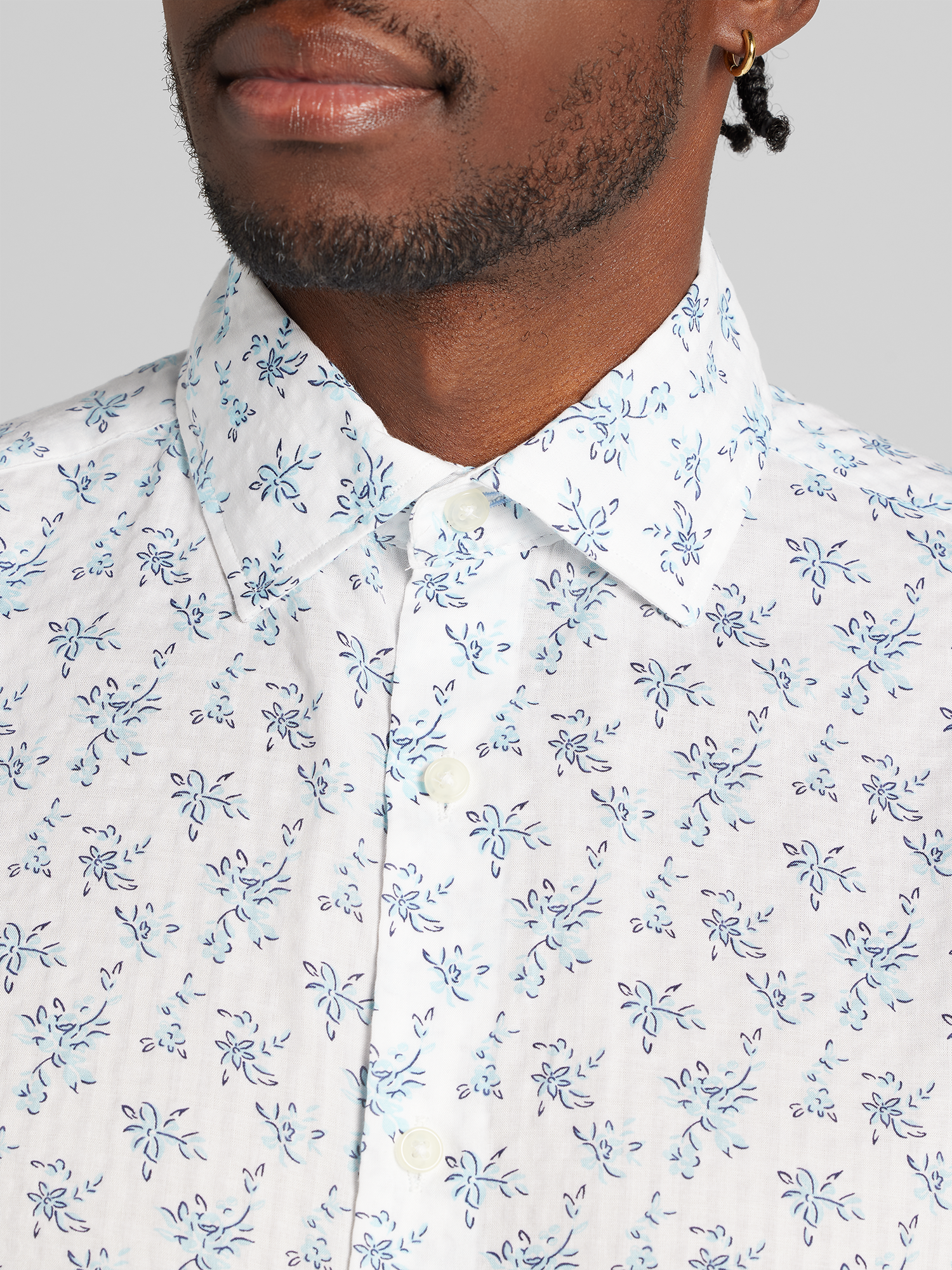 Classic Fit Short Sleeve Button Up Shirt