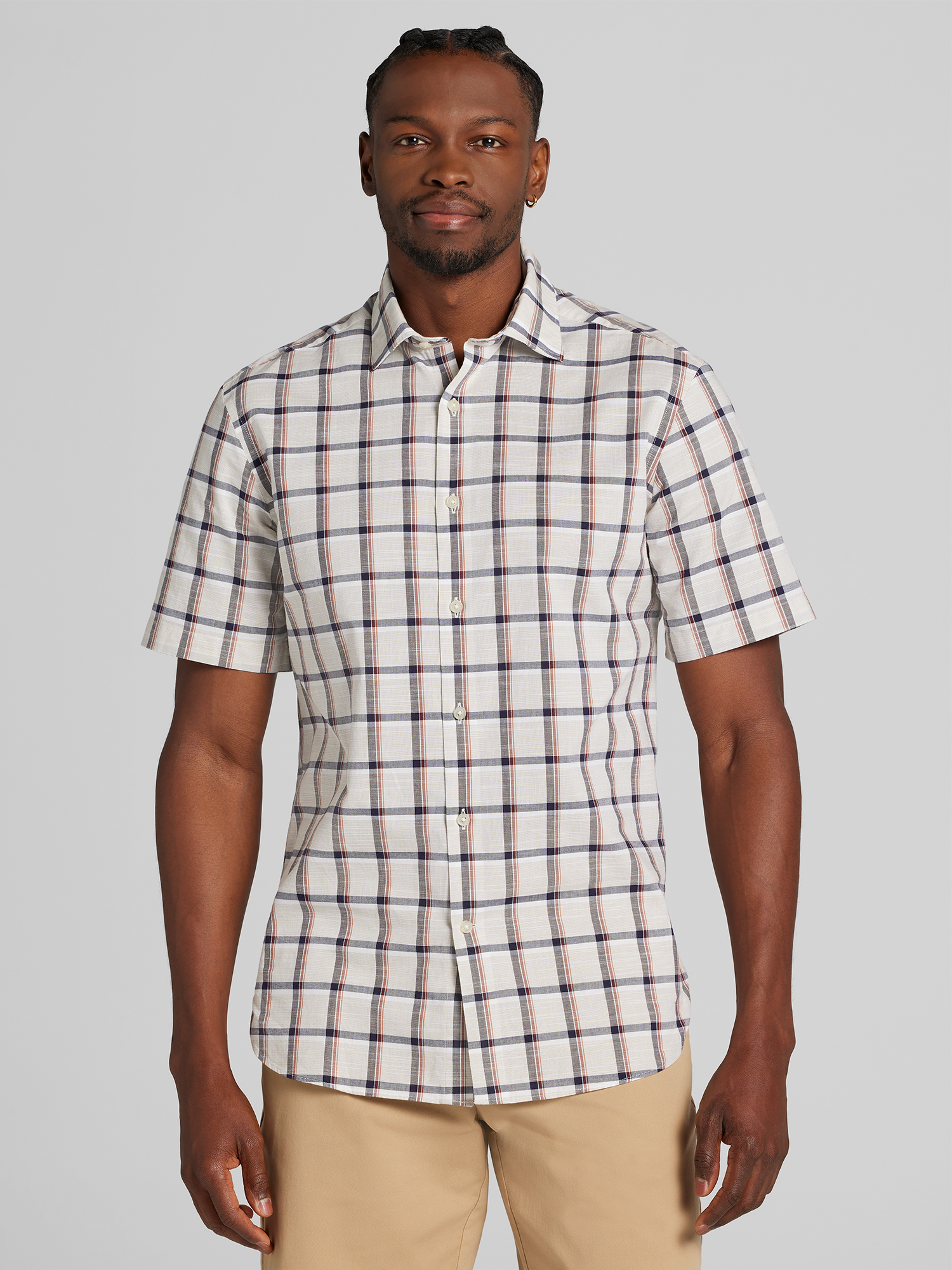 Modern Fit Woven Plaid Short Sleeve Button Up Shirt