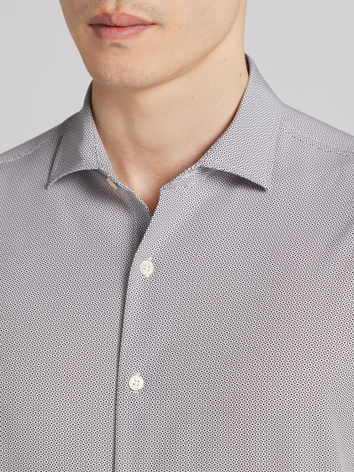 Modern Fit Short Sleeve Button Up Shirt