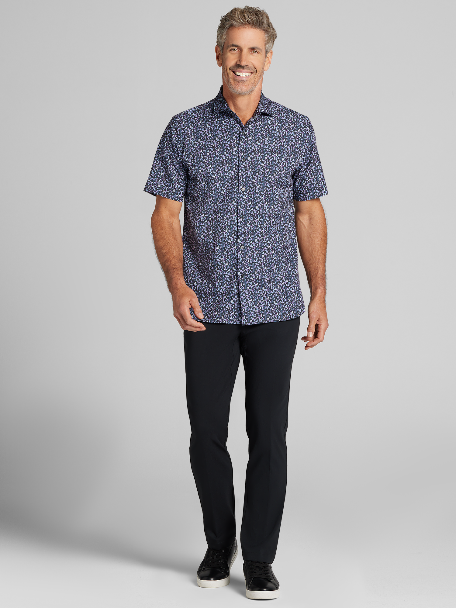 Modern Fit Stylized Leaf Button Up Shirt