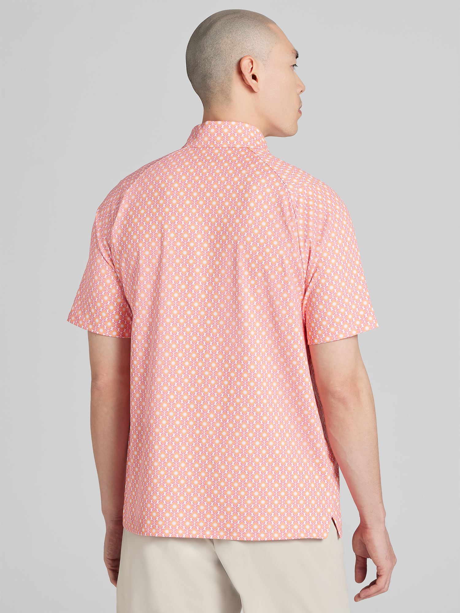 Regular Fit Ombre Chevron Geo Short Sleeve Golf Polo