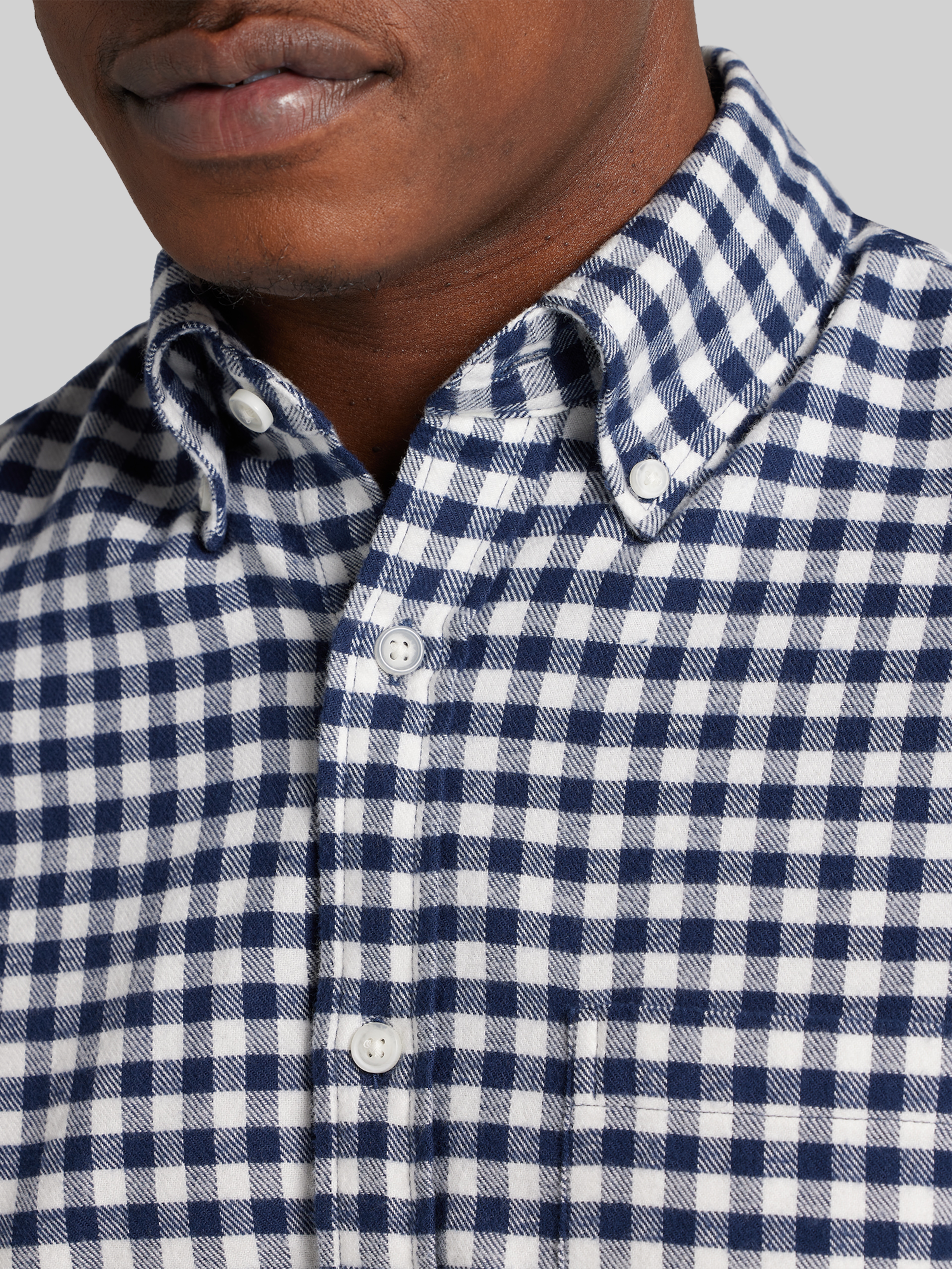 Modern Fit Gingham Flannel Button Up Shirt
