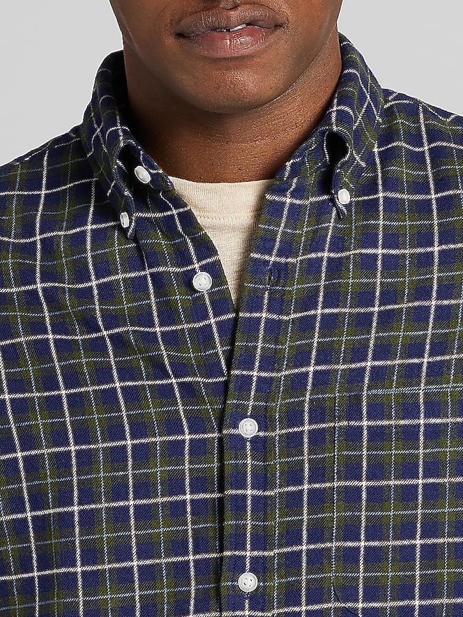 Wilke-Rodriguez Modern Fit Plaid Flannel Button Up Shirt