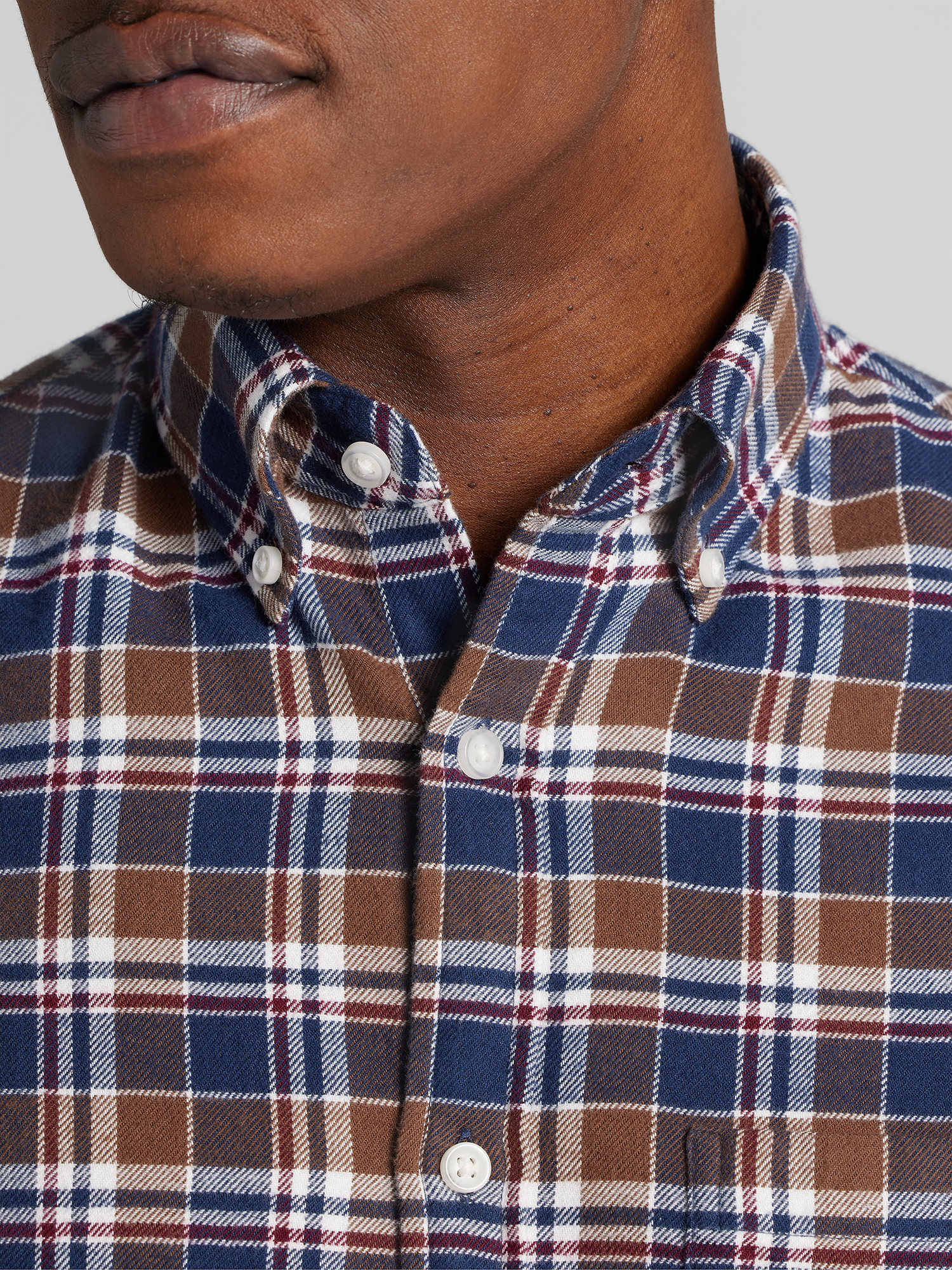Modern Fit Flannel Plaid Button-Up Shirt