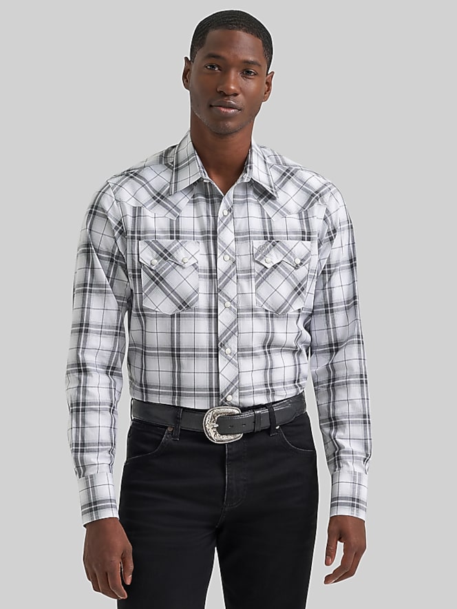 Wrangler Modern Fit Plaid Western Button Up Shirt