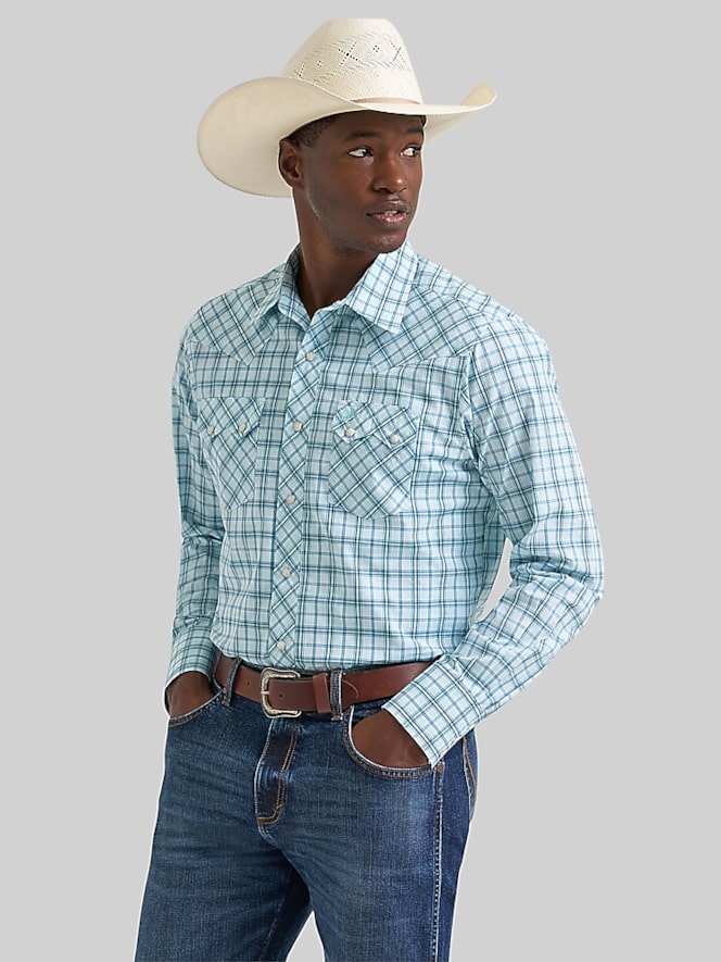 Wrangler Modern Fit Plaid Western Button Up Shirt