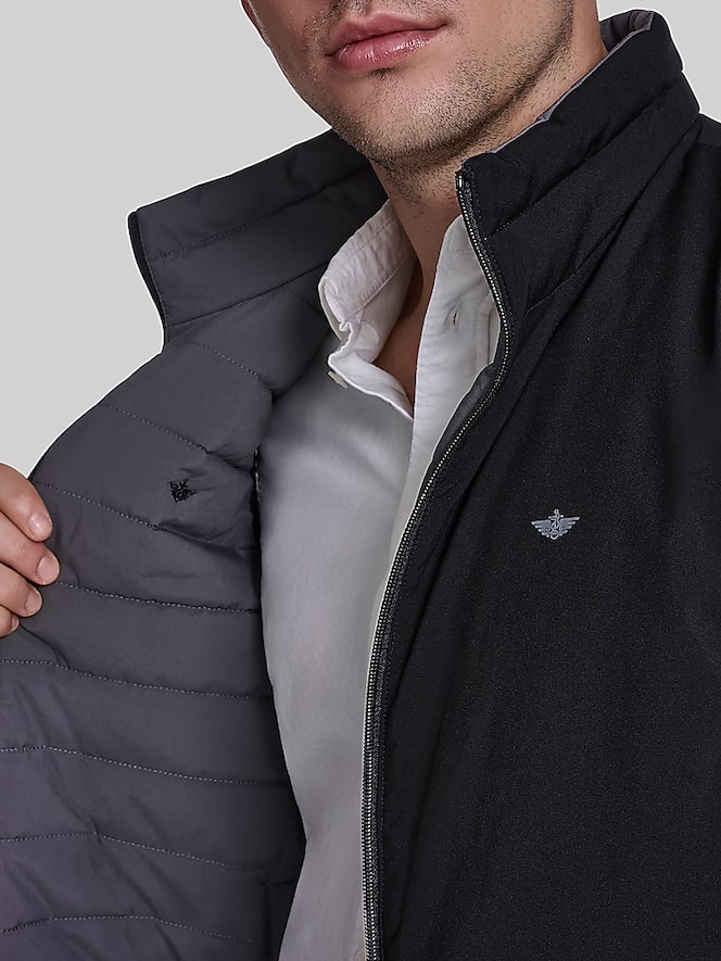 Dockers Regular Fit Packable Reversible Vest, Grey/Black - Image 2 of 6