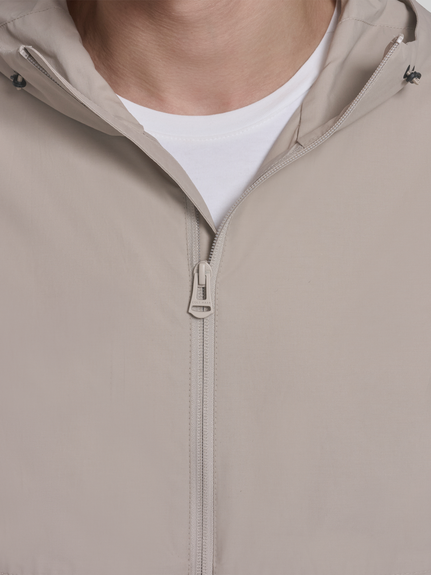 Regular Fit Packable Running Jacket