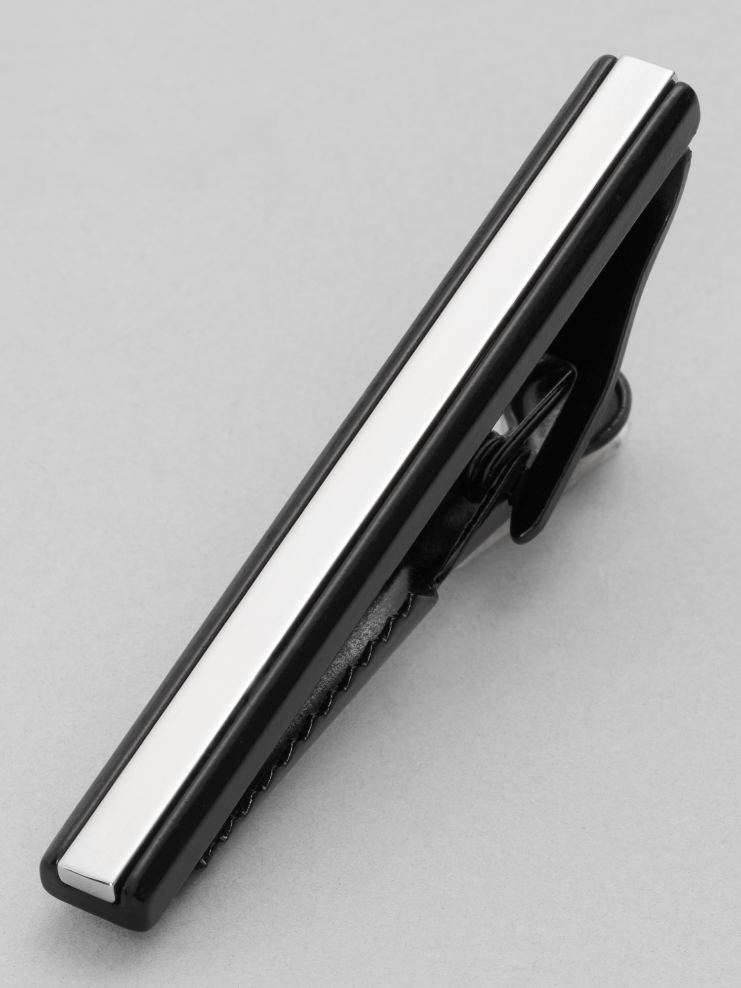 Inset Tie Bar