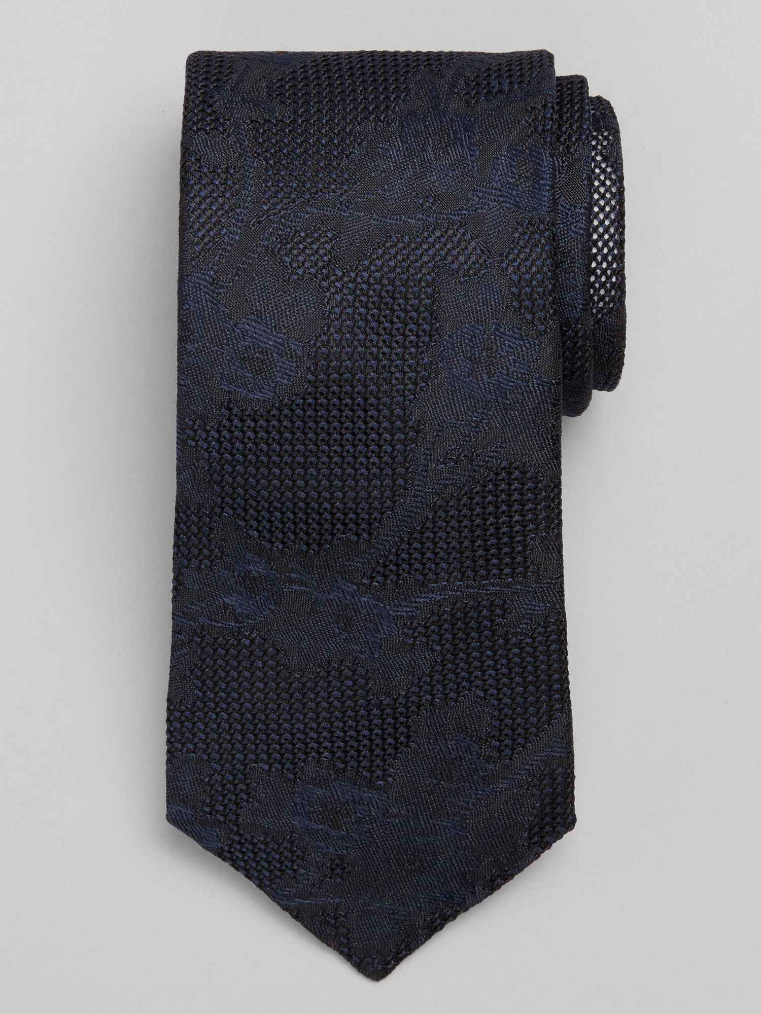 Open Ground Floral Tie