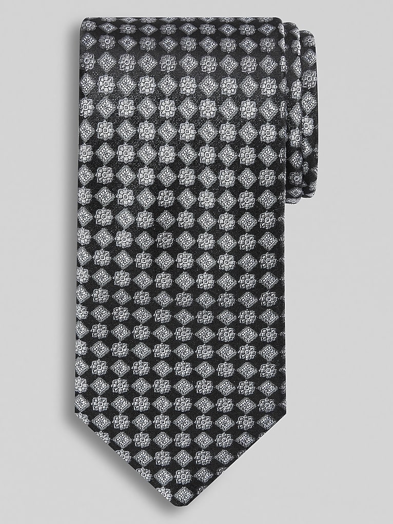 Joseph Abboud Narrow Geomtric Floral Medalion Tie