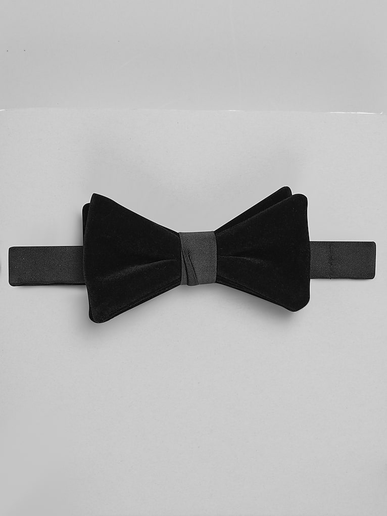 Pronto Uomo Pre-Tied Velvet Bow Tie