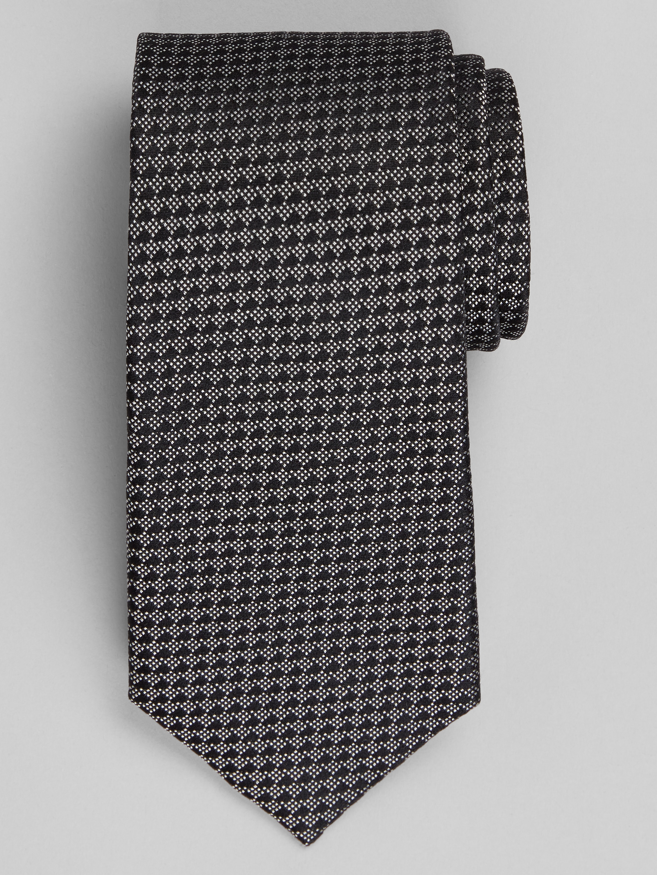 Stepped Dots Tie