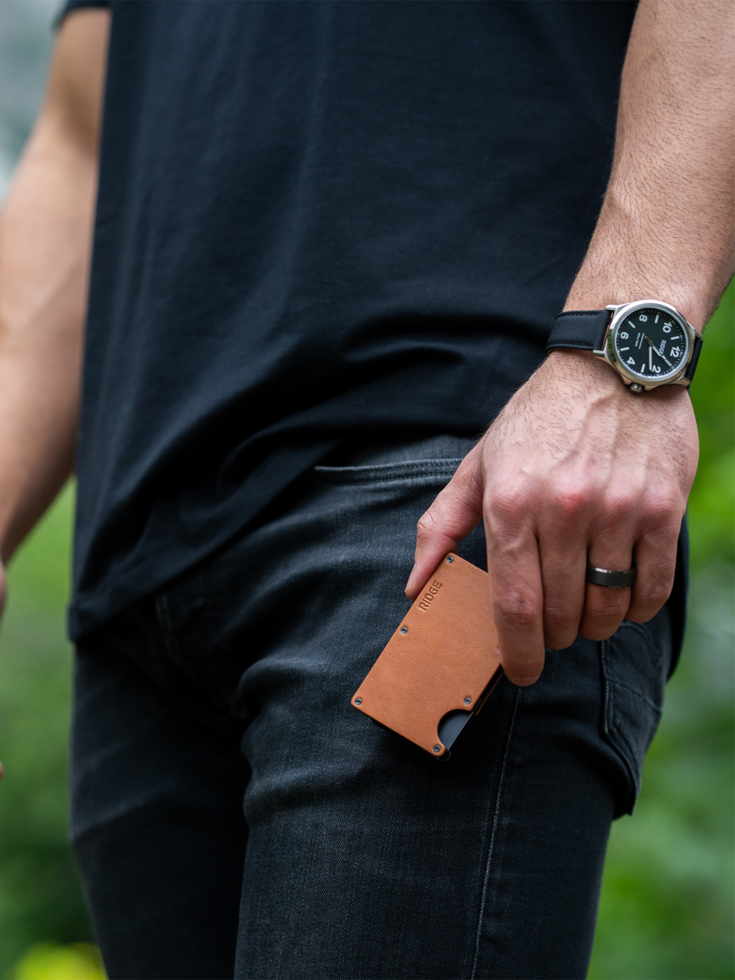 2.0 Tobacco Brown Leather Minimalist Cash Strap Wallet