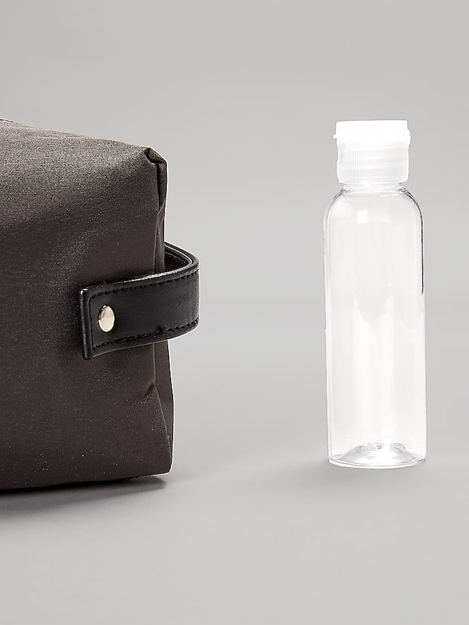 Perry Ellis Simple Travel Kit