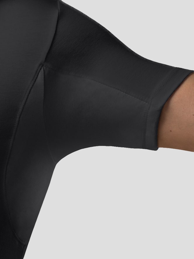 Thompson Tee Sweatproof Slim Fit Crewneck Undershirt