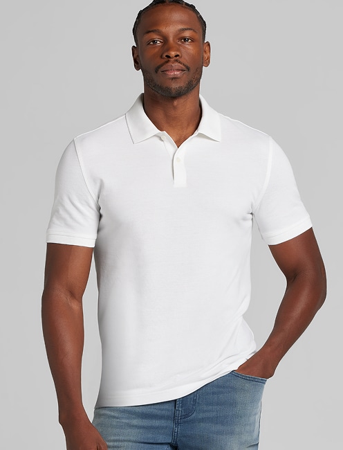 Man wearing a white casual polo shirt.