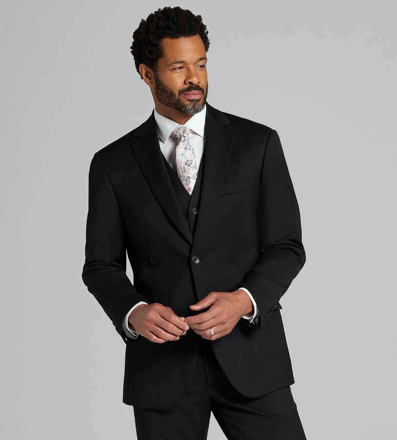 Modern Fit Wool Suit.