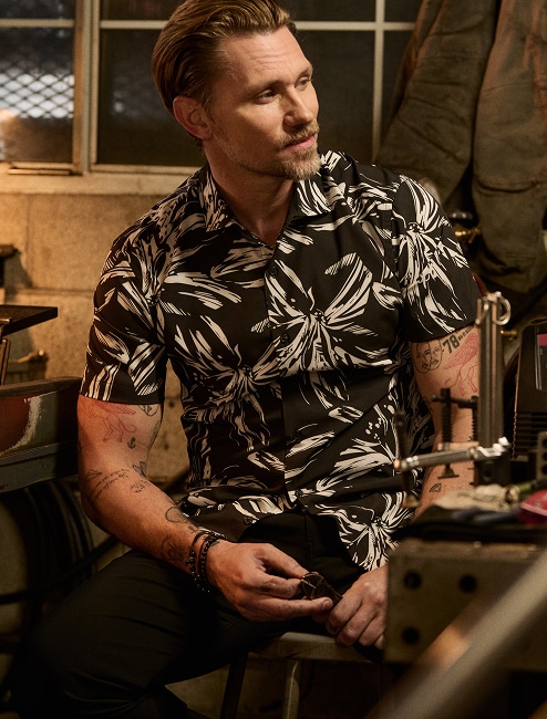 Casual wear. 25 percent off.