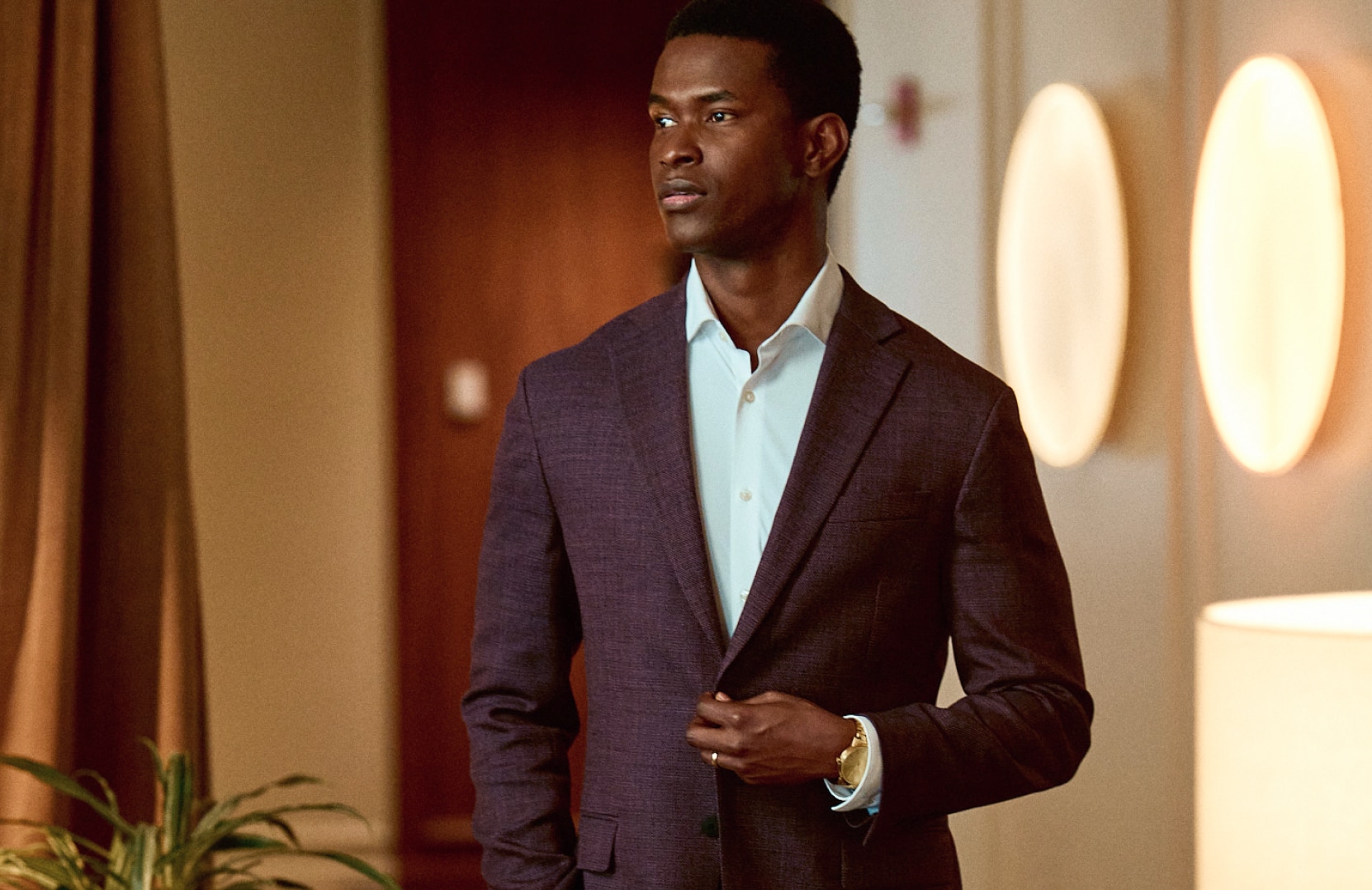 Man wearing a Chillflex sport coat