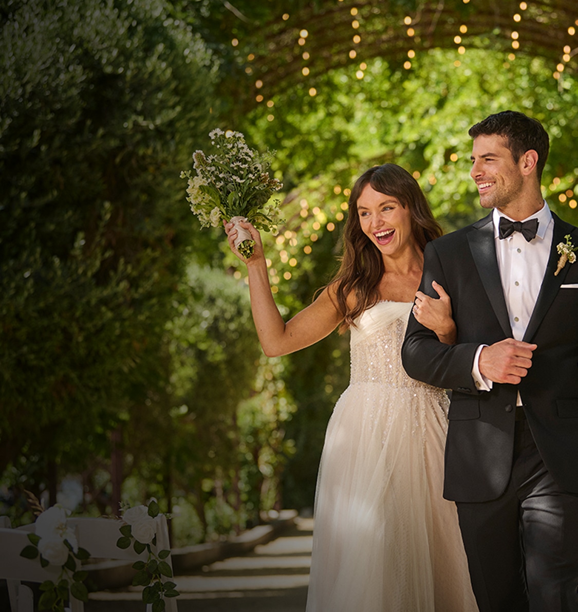 Dress for the full itinerary. The week of the wedding requires more than one look. We’ve got the men’s wedding apparel for every event, from welcome drinks to bon voyage brunch.